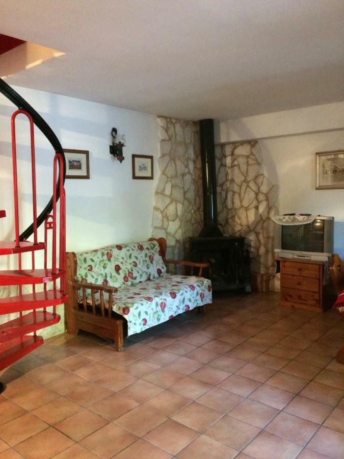 Casa Con Giardino Villa Пескасероли Екстериор снимка